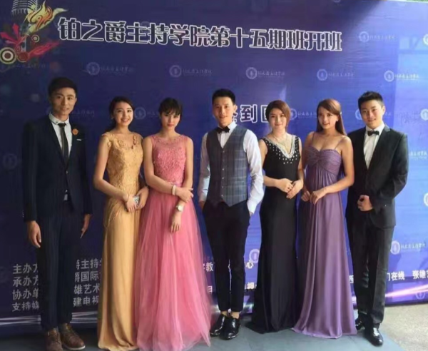 厦门市口才培训班有哪些_厦门哪里有在培训儿童口才的_厦门演讲与口才培训班